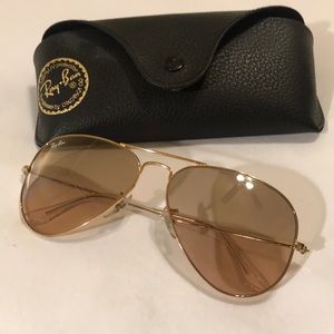 Rose Gold RayBan Aviators